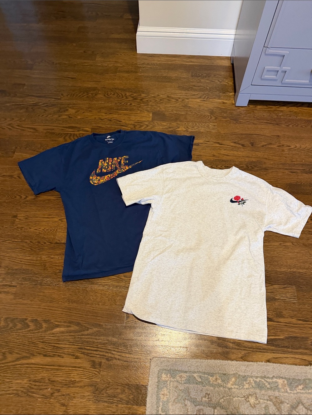 Nike t-shirts